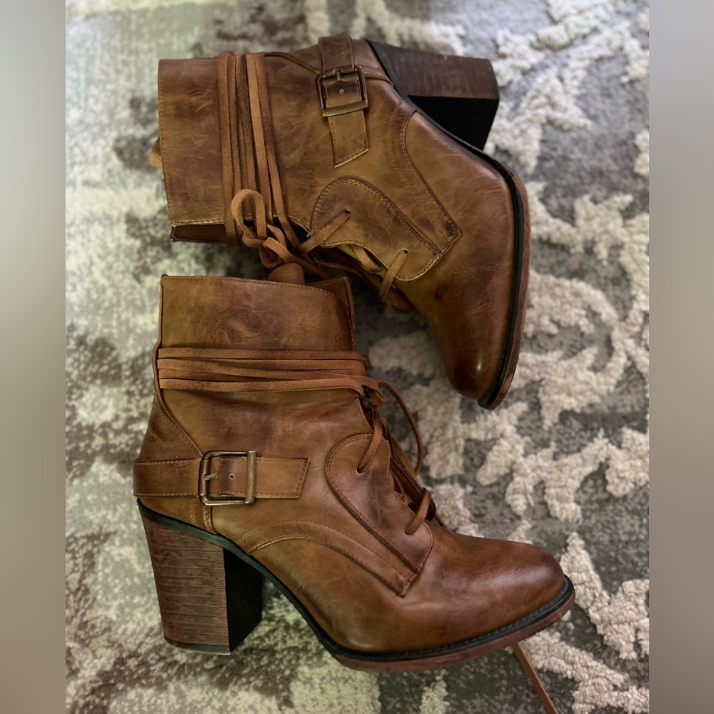 Celebrity Pink BROWN BOOTIES